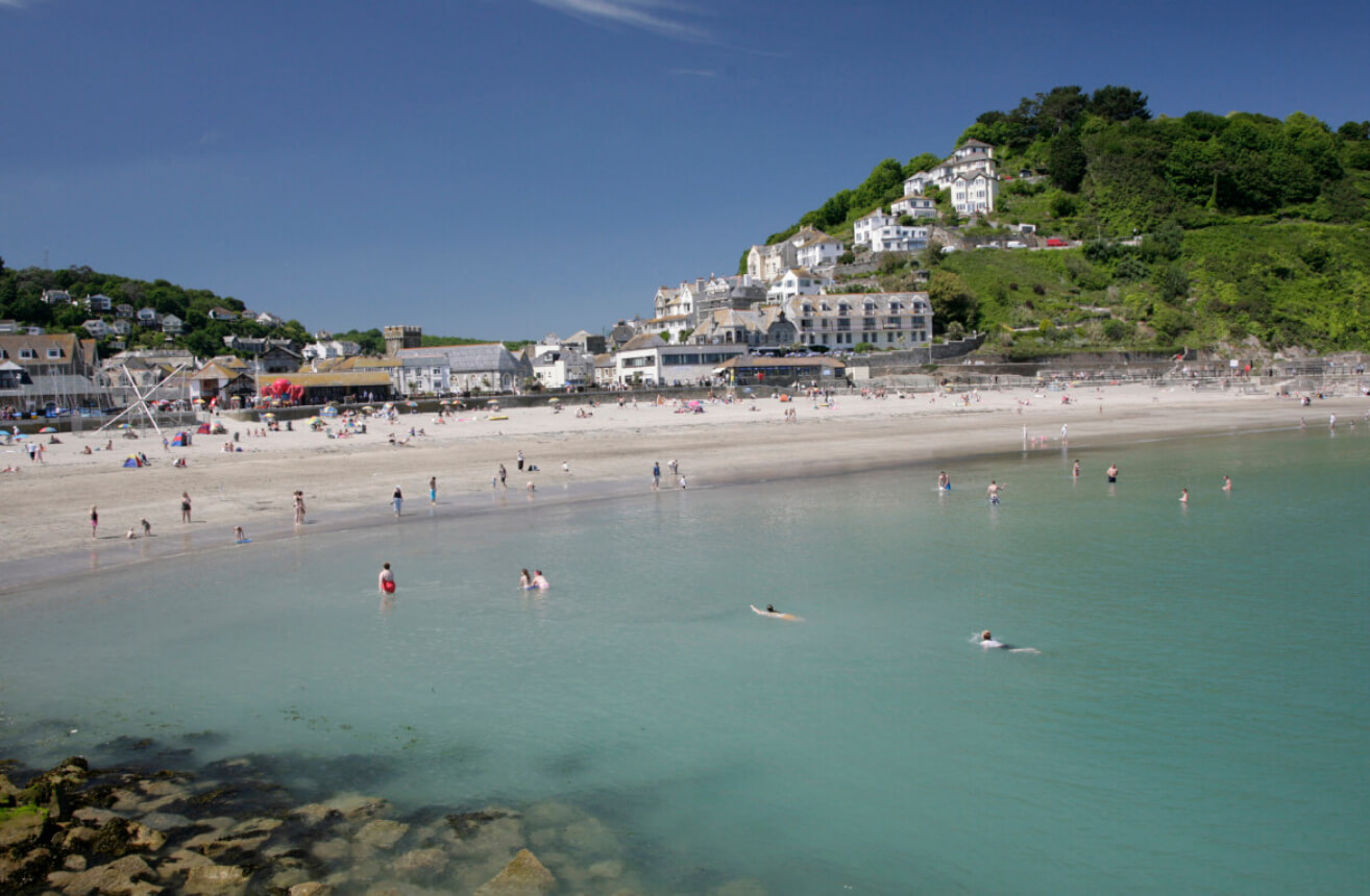 Crystal clear beach in Cornwall