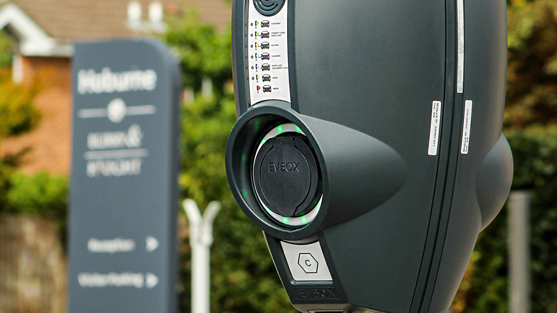 EV Charger 1920x1080