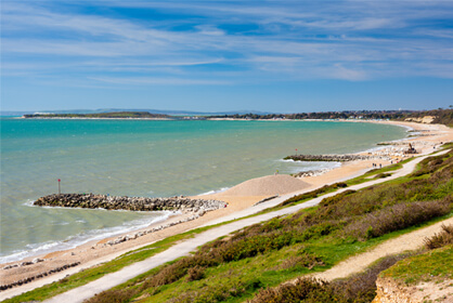 Highcliffe Beach 418x280