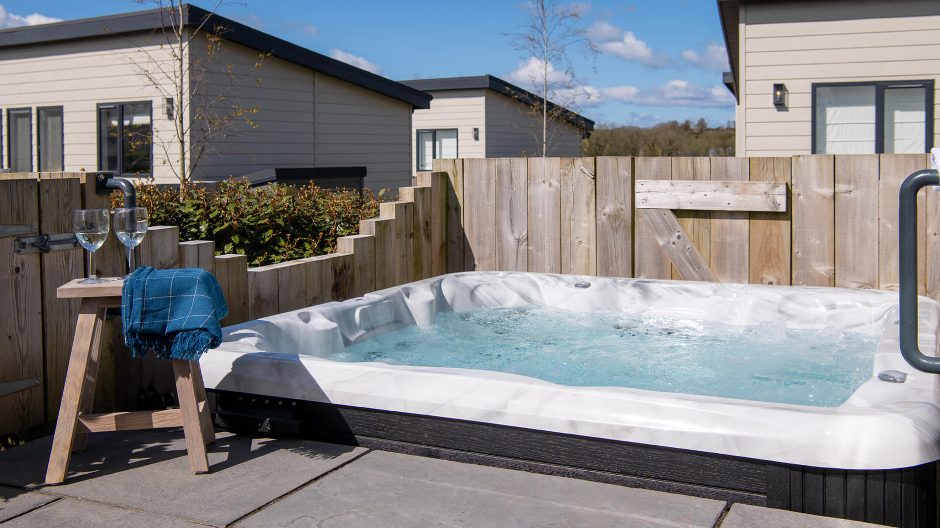 Hot Mabyn Hot Tub 1920x1080