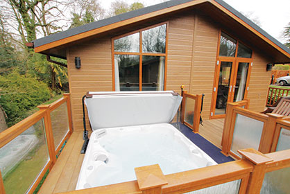 Hot Tub Holidays Hot Tub Caravans Lodges Hoburne Holidays