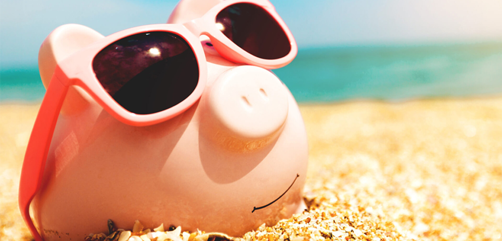 Piggy Bank Beach 1000x480
