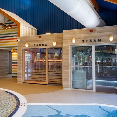 CT   sauna and steam room