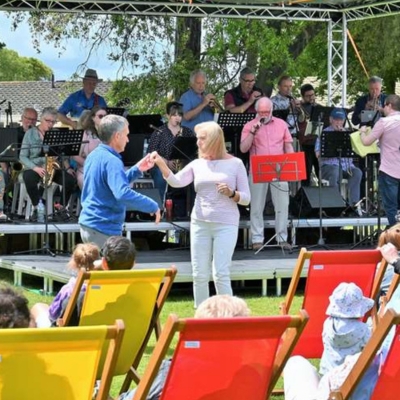 Highcliffe food and arts festival