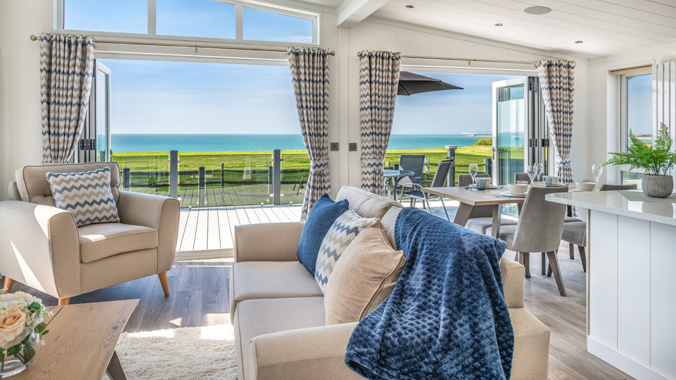 Omar Seafronter with sea views
