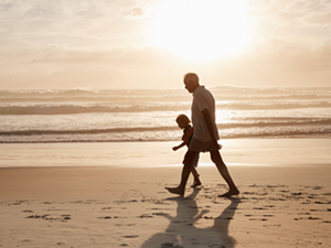 Family Beach 225x300