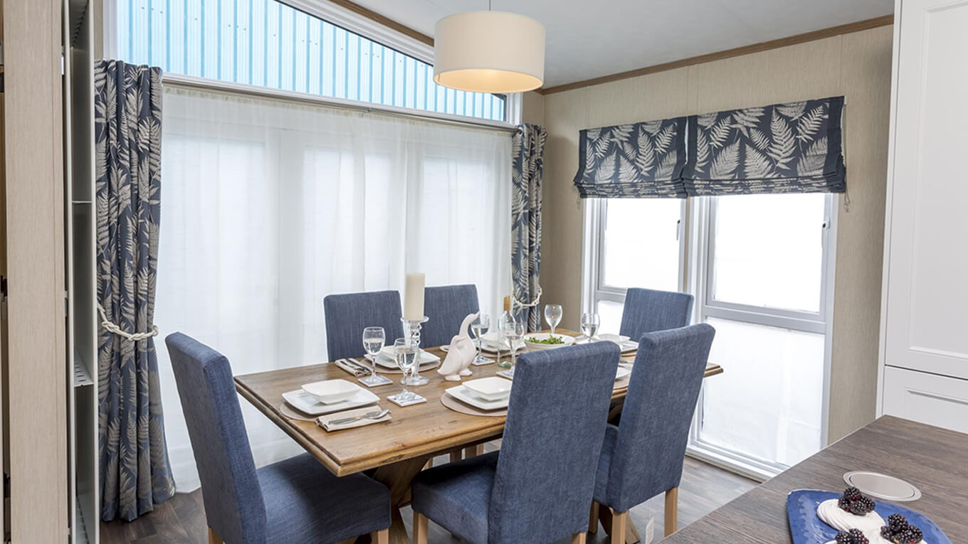 Hampshire Pre Owned Dining 1360x765