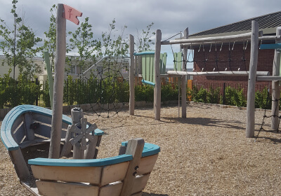 Playground image pods 400x280