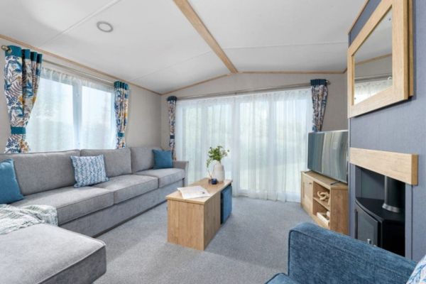 ABI Hamble Lounge 600x400