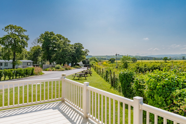 blue anchor countryside view 600x400