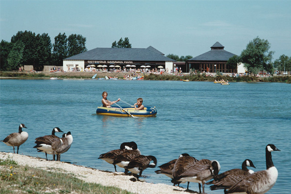 Cotswold Pool 600x400