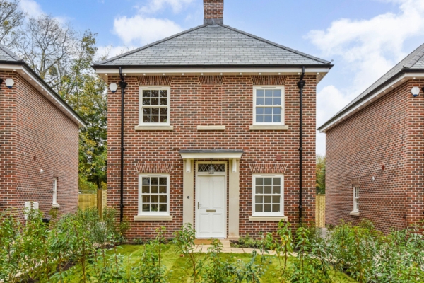 Lyndhurst Park house exterior house image