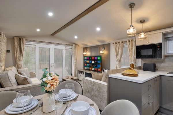Willerby Curzon Dining 600x400 FillMaxWzYwMCw0MDBd